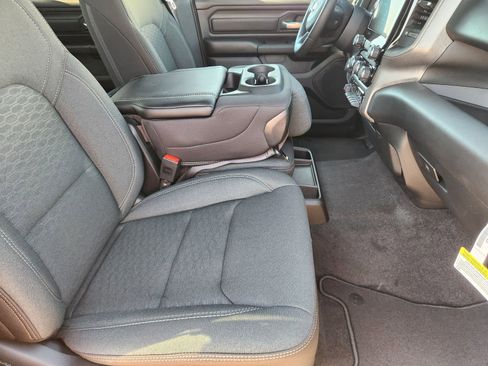 New 2026 RAM 1500 Express image 13