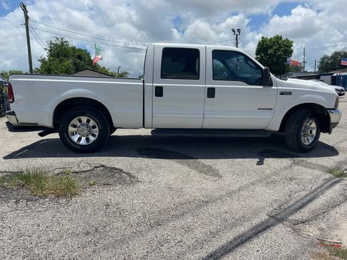 Used 2003 Ford F250 XL RWD image 4