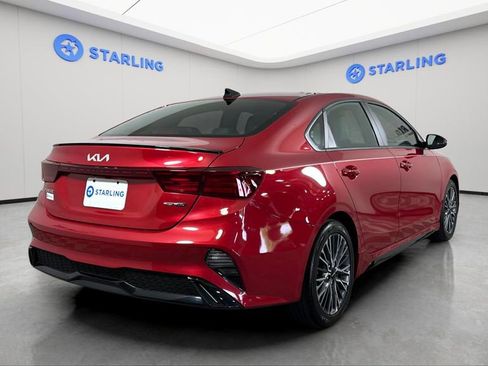 Used 2024 Kia Forte GT-Line w/ GT-Line Premium Package image 9