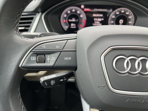 Used 2025 Audi Q5 2.0T Premium w/ Convenience Plus Package image 19