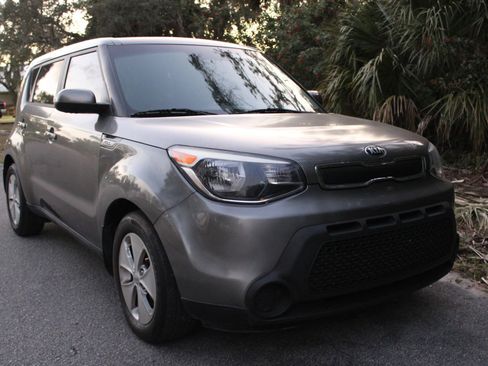 Used 2016 Kia Soul image 10