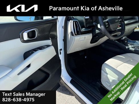 New 2026 Kia Sorento EX image 17