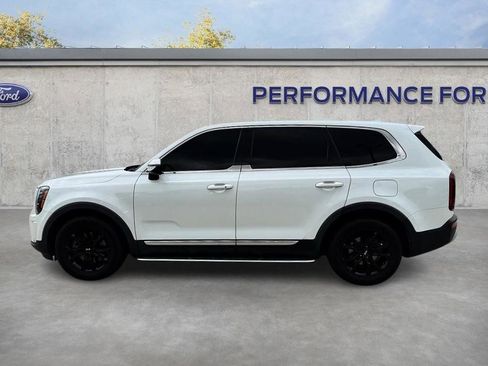 Used 2020 Kia Telluride LX AWD/4WD image 12