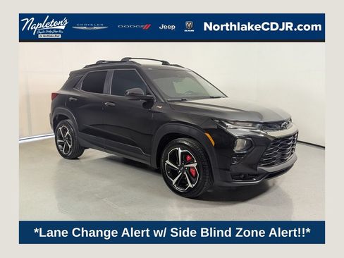 Used 2021 Chevrolet TrailBlazer RS w/ Driver Confidence Package FWD image 1