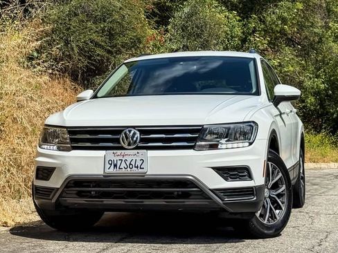 Used 2021 Volkswagen Tiguan S FWD image 3