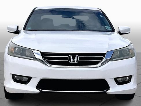 Used 2015 Honda Accord Sport image 4