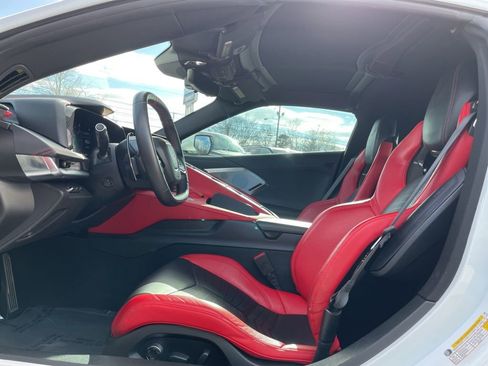 Used 2021 Chevrolet Corvette Stingray Preferred Cpe w/ 2LT image 4