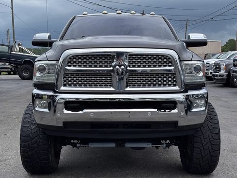 Used 2018 RAM 2500 Laramie AWD/4WD image 10