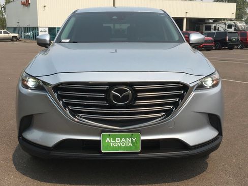 Used 2018 MAZDA CX-9 Touring AWD/4WD image 11