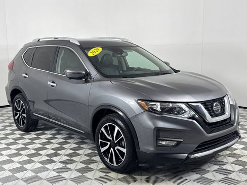 Used 2020 Nissan Rogue SL image 3