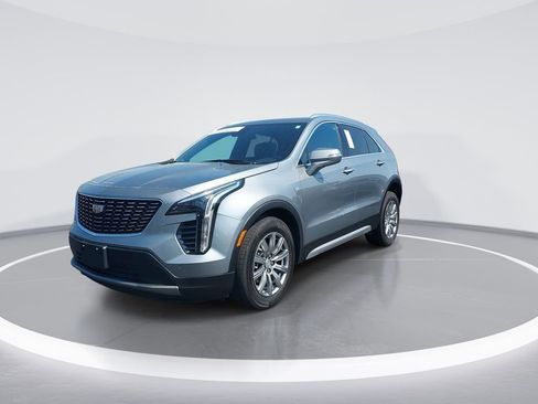 Used 2023 Cadillac XT4 Premium Luxury w/ Sun And Sound Package image 4