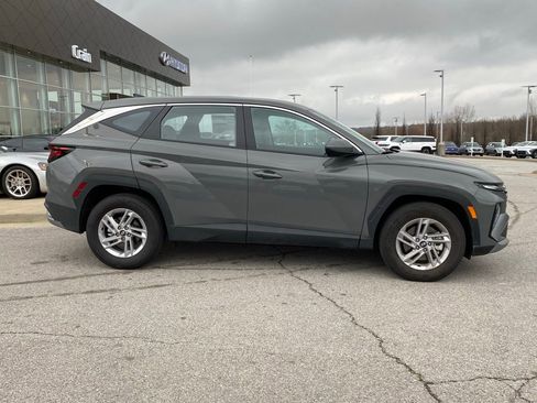 New 2026 Hyundai Tucson SE FWD image 6