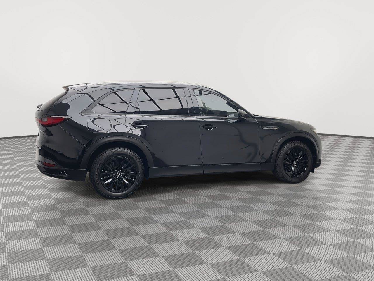 Certified 2024 MAZDA CX-90 Plug-In Hybrid w/ Preferred AWD/4WD image 41