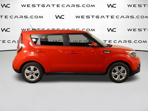 Used 2019 Kia Soul FWD image 39