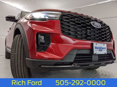 New 2026 Ford Explorer ST-Line w/ Premium Package image 29