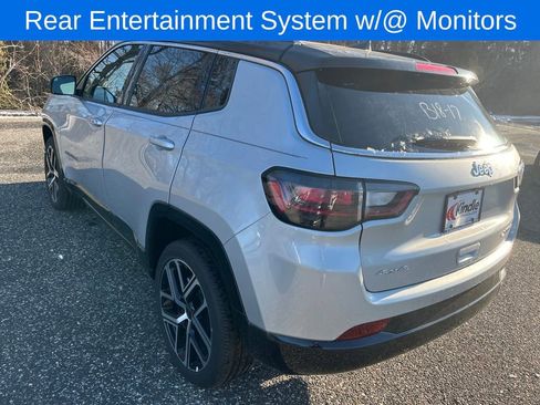 New 2025 Jeep Compass Limited w/ Elite Group image 32