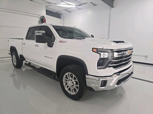 Used 2024 Chevrolet Silverado 2500 LTZ w/ LTZ Plus Package AWD/4WD image 1