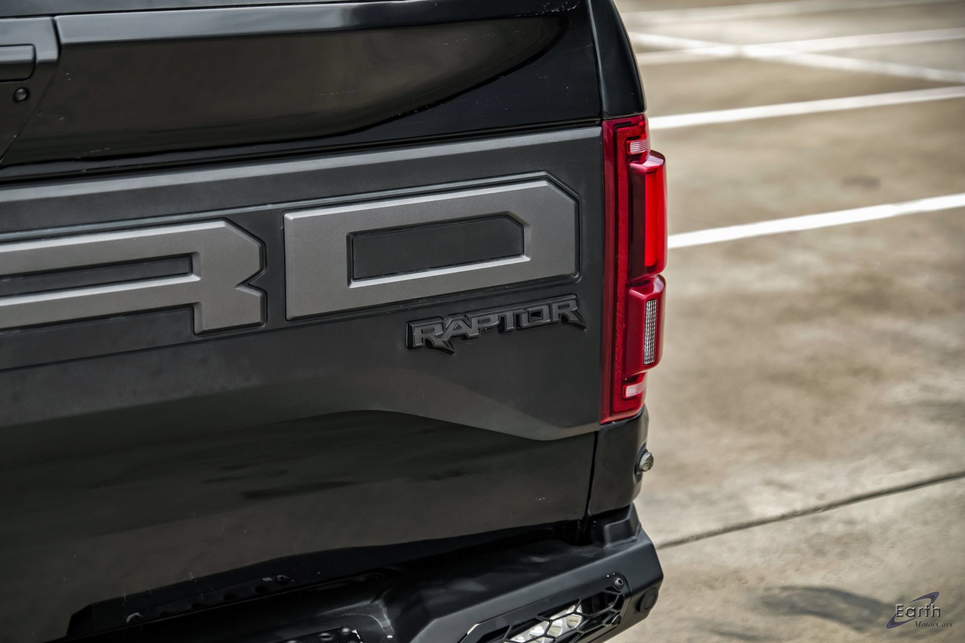 Used 2020 Ford F150 Raptor w/ Equipment Group 802A Luxury AWD/4WD image 17