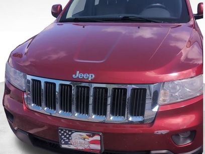 Used 2013 Jeep Grand Cherokee Laredo w/ Laredo E Group