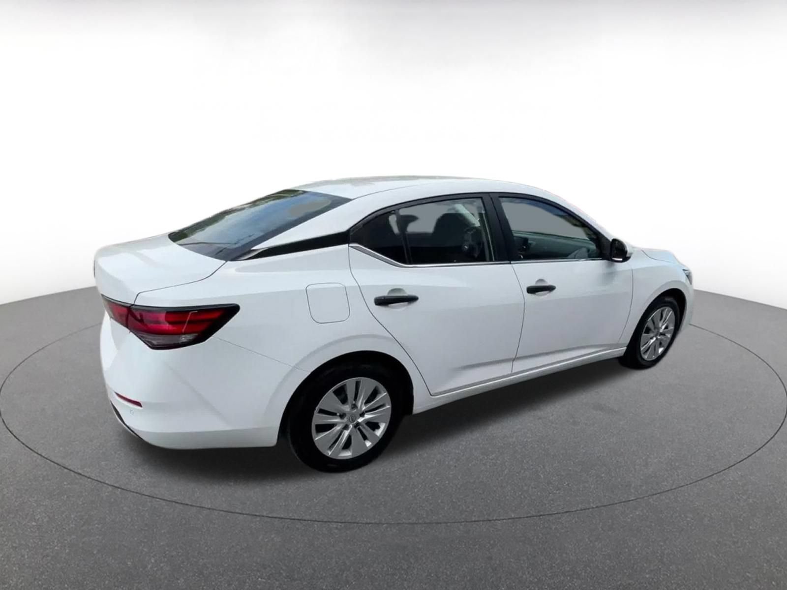 Used 2025 Nissan Sentra S FWD image 14