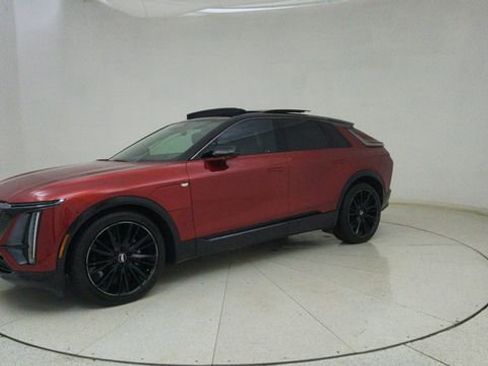 Used 2024 Cadillac Lyriq Sport image 66