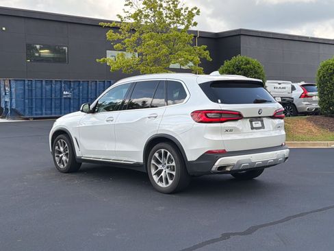 Used 2019 BMW X5 xDrive40i w/ Premium Package AWD/4WD image 12