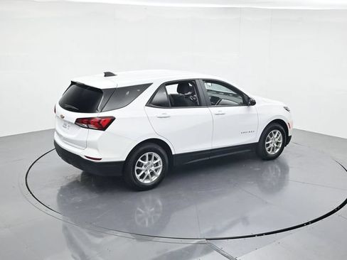 Used 2024 Chevrolet Equinox LS w/ LS Convenience Package FWD image 38