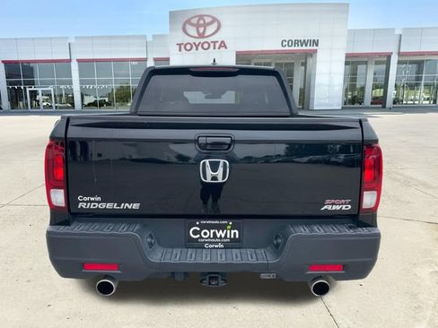 Used 2023 Honda Ridgeline Sport image 4