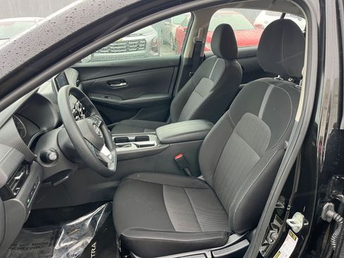 Used 2025 Nissan Sentra SV image 35