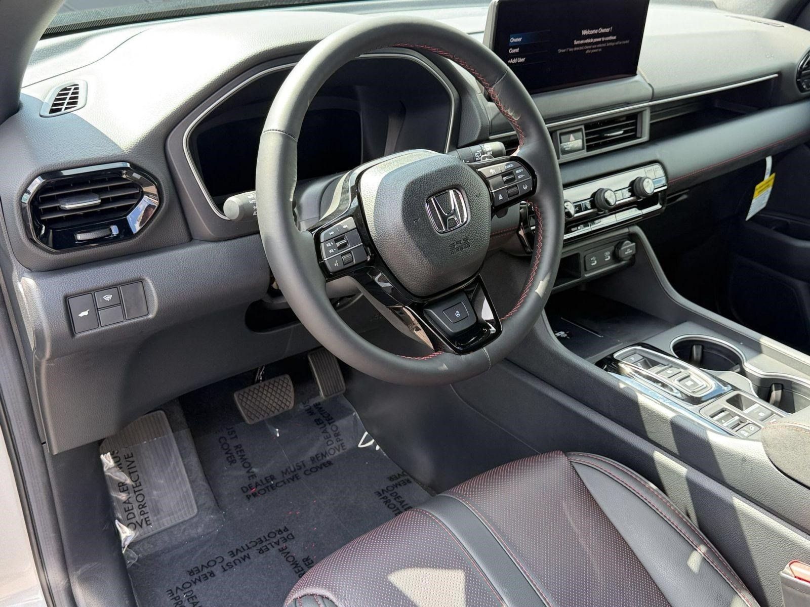 New 2026 Honda Pilot Black Edition image 4