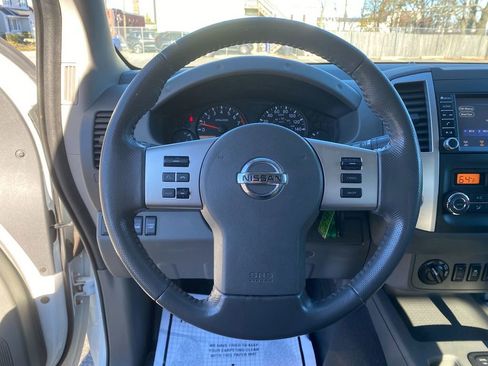 Used 2019 Nissan Frontier SV w/ Value Truck Package image 15