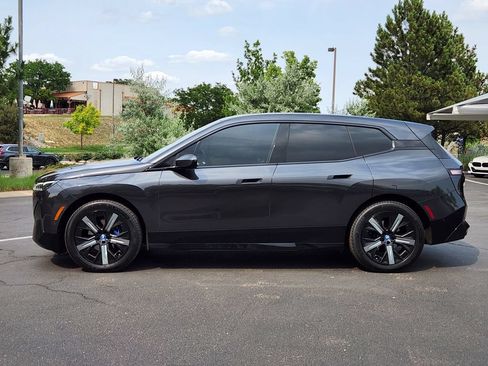 Used 2023 BMW iX xDrive50 w/ Sport Package AWD/4WD image 2