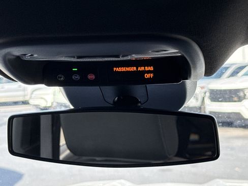 Certified 2024 Chevrolet Colorado LT image 27