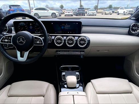 Certified 2020 Mercedes-Benz A 220 image 14