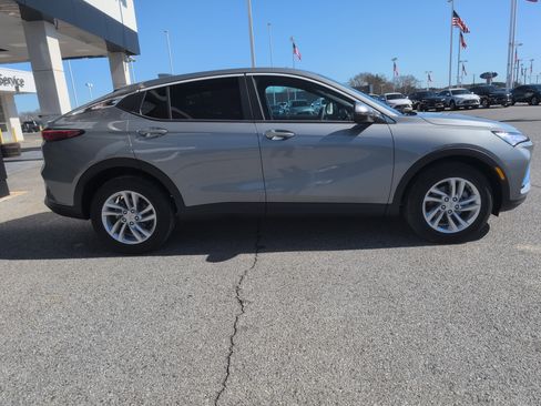 New 2026 Buick Envista Preferred image 7