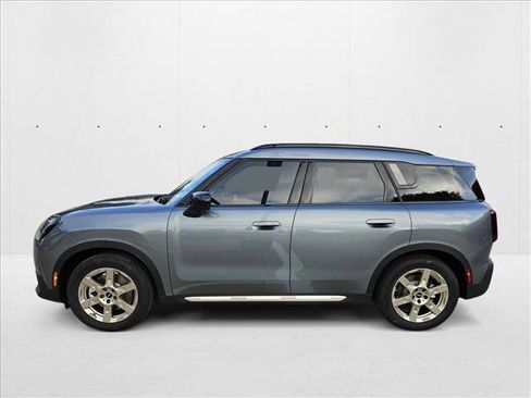Used 2025 MINI Cooper Countryman SE image 5