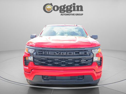 New 2026 Chevrolet Silverado 1500 Custom w/ LPO, Dark Essentials Package RWD image 9