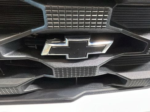 Used 2022 Chevrolet Silverado 1500 Custom AWD/4WD image 9