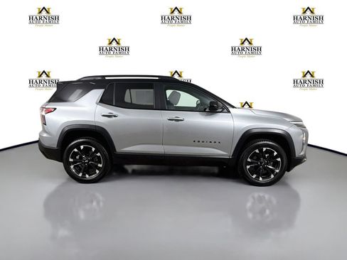 Used 2025 Chevrolet Equinox RS AWD/4WD image 8
