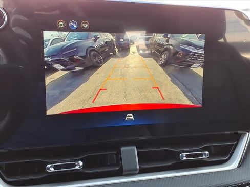 New 2026 Chevrolet Equinox LT w/ Convenience Package II image 14