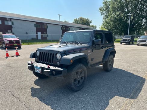 Used 2017 Jeep Wrangler Rubicon AWD/4WD image 1