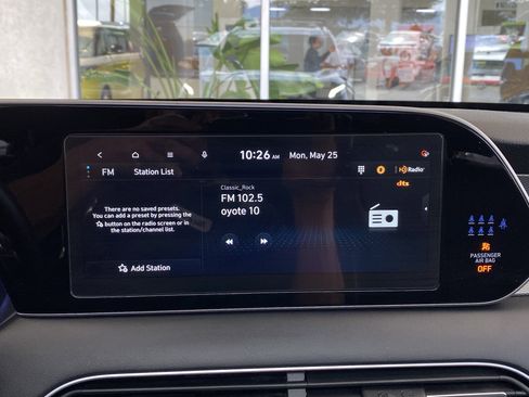 Used 2022 Hyundai Palisade SEL w/ 8P Bench Seat Package AWD/4WD image 33