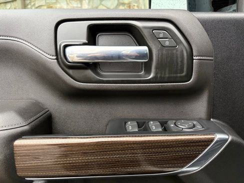 Used 2023 Chevrolet Silverado 2500 LT w/ Convenience Package image 20