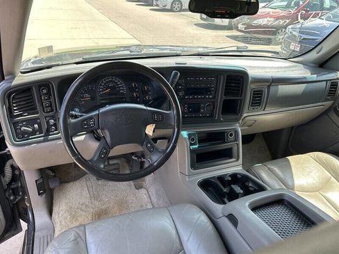 Used 2003 Chevrolet Suburban LT w/ LT Preferred Equipment Group image 14