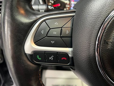 Used 2017 Jeep Compass Latitude w/ Safety & Security Group image 9