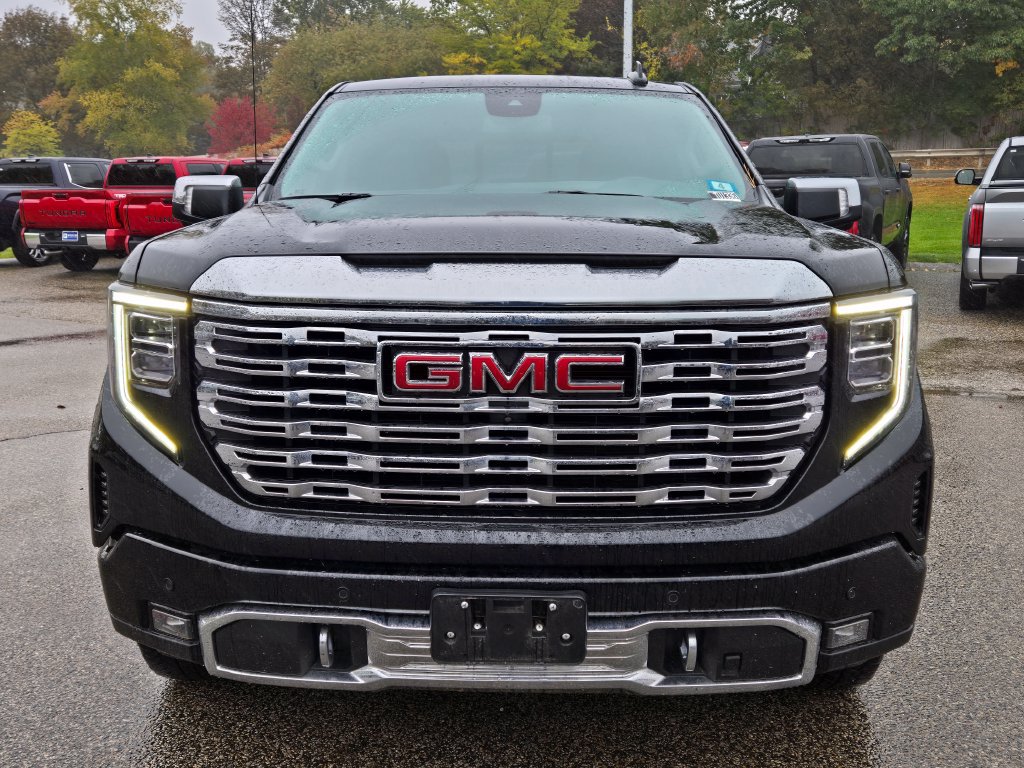 Used 2022 GMC Sierra 1500 Denali AWD/4WD image 9