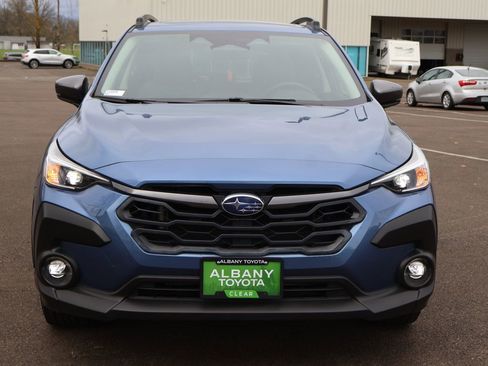Used 2024 Subaru Crosstrek 2.0i Premium image 10