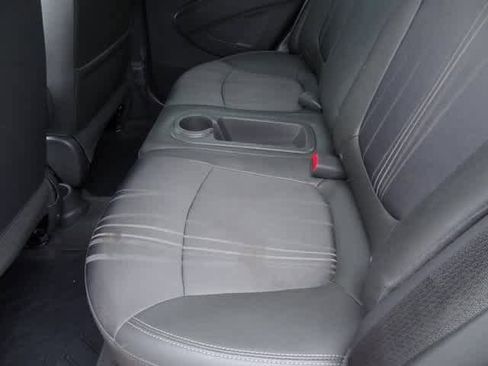 Used 2015 Chevrolet Spark LS image 7