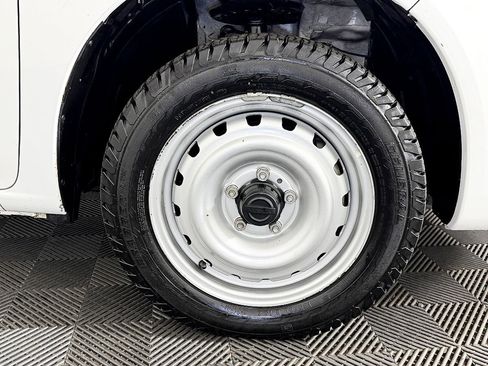 Used 2020 Nissan NV200 S w/ Back Door Glass Package image 42