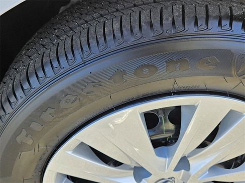 New 2025 Nissan Sentra S image 15